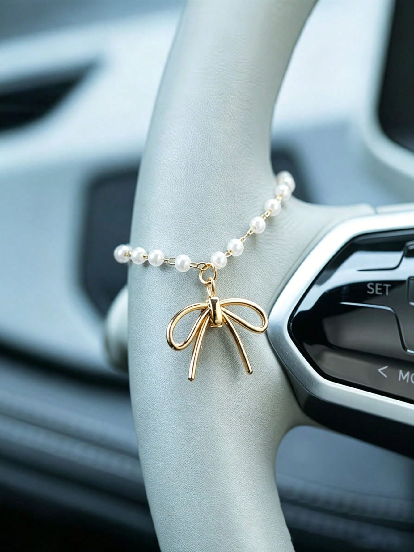 Car Accessories Evil Eye - İnci Fiyonklu Araba Süsü Alaşımlı Moda